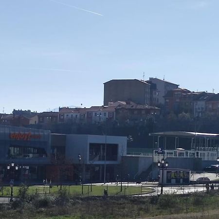 Atico Mirador Del Naranco, Parking Gratuito, Wifi, Zona Residencial Appartement Oviedo Buitenkant foto